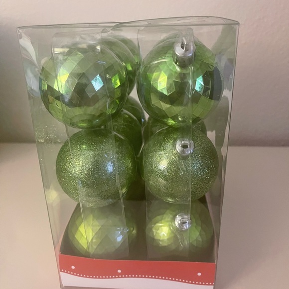 Christmas Ornament Balls 18pcs. Shatterproof.🎁 - Picture 3 of 7